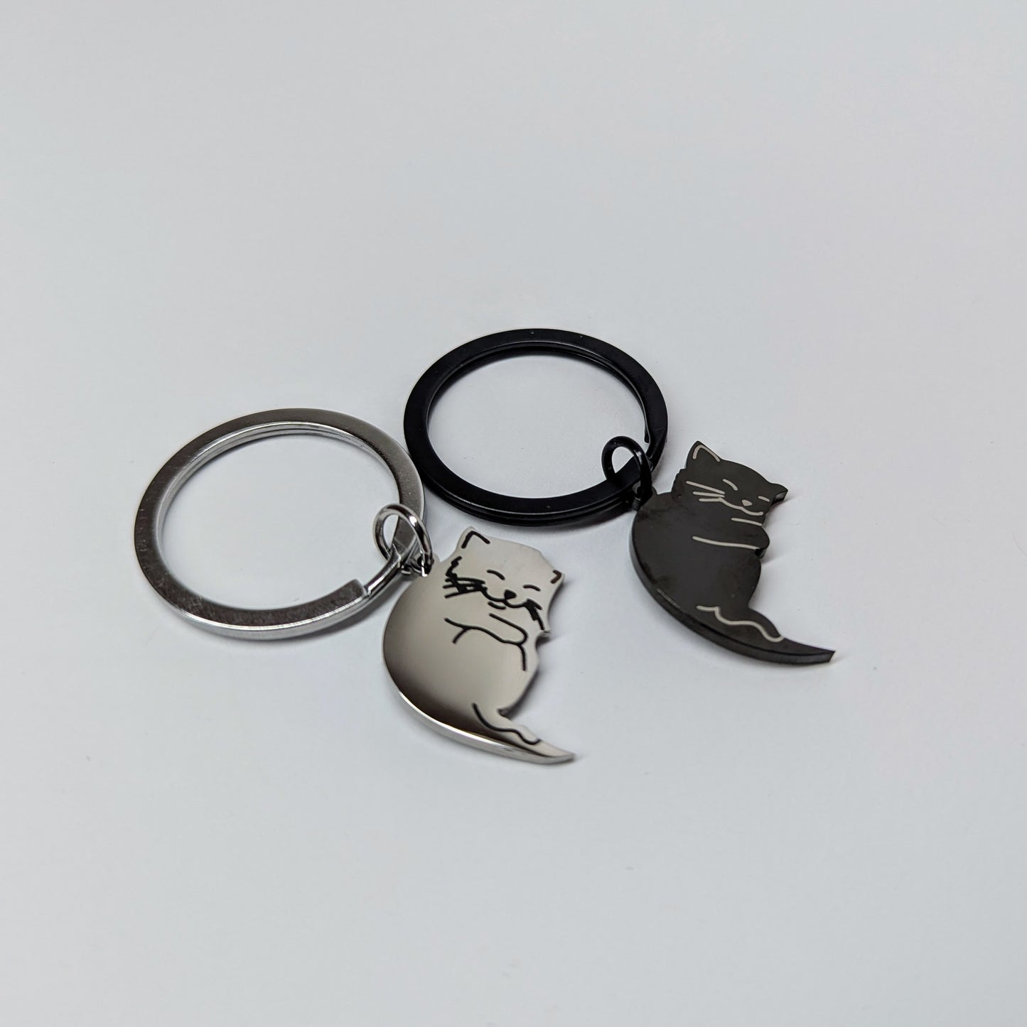 ZALOPA - Yin Yang Cat Keychain Matching Couple Keyring Set for Cat Lovers