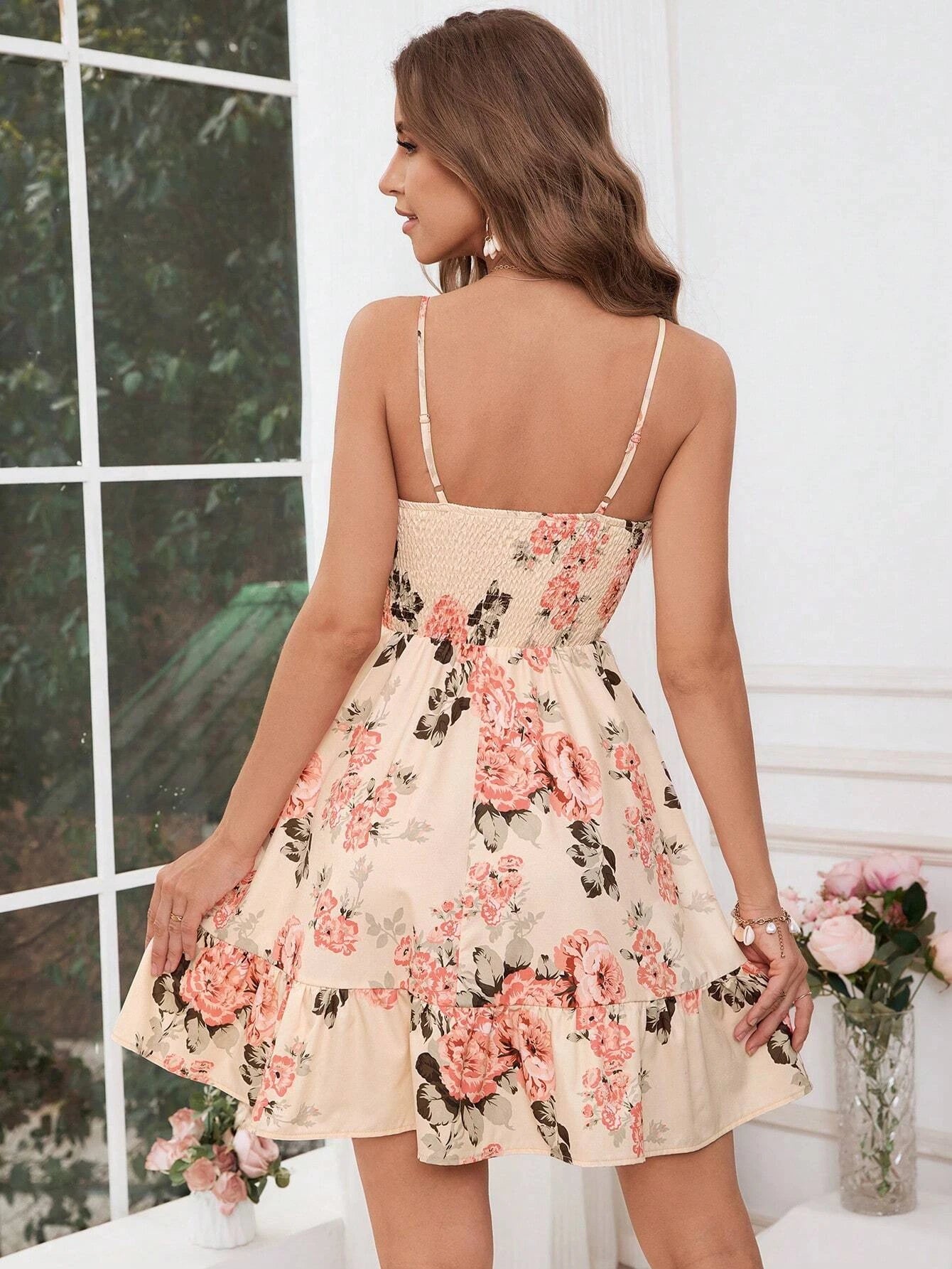 Floral Print Shirred Spaghetti Strap Sundress