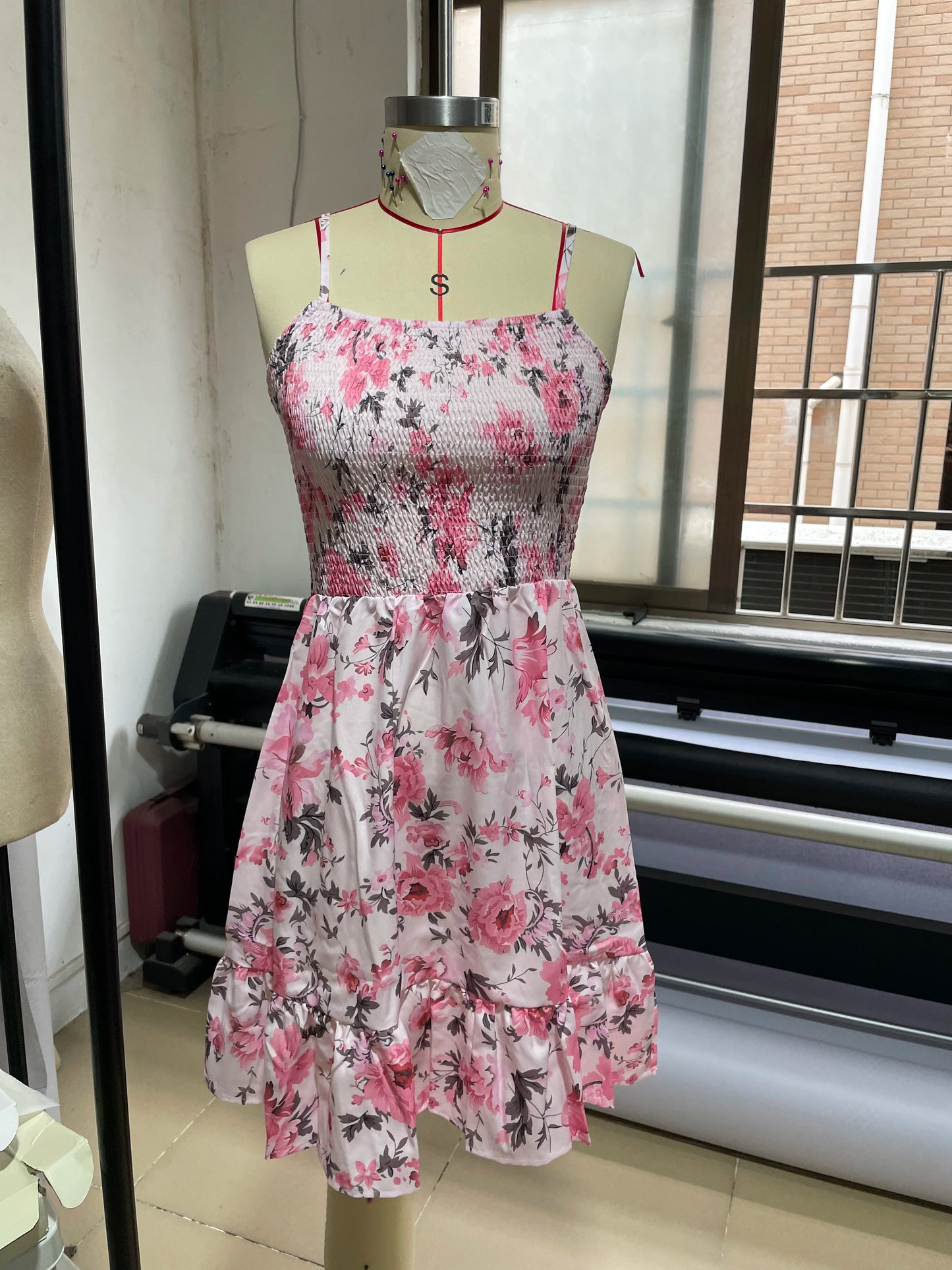 Floral Print Shirred Spaghetti Strap Sundress